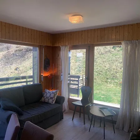 Mont-rouge E 036 - View 6 Pers *